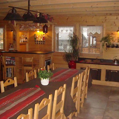 Bed And Breakfast Chalet Manava Morzine Exteriör bild