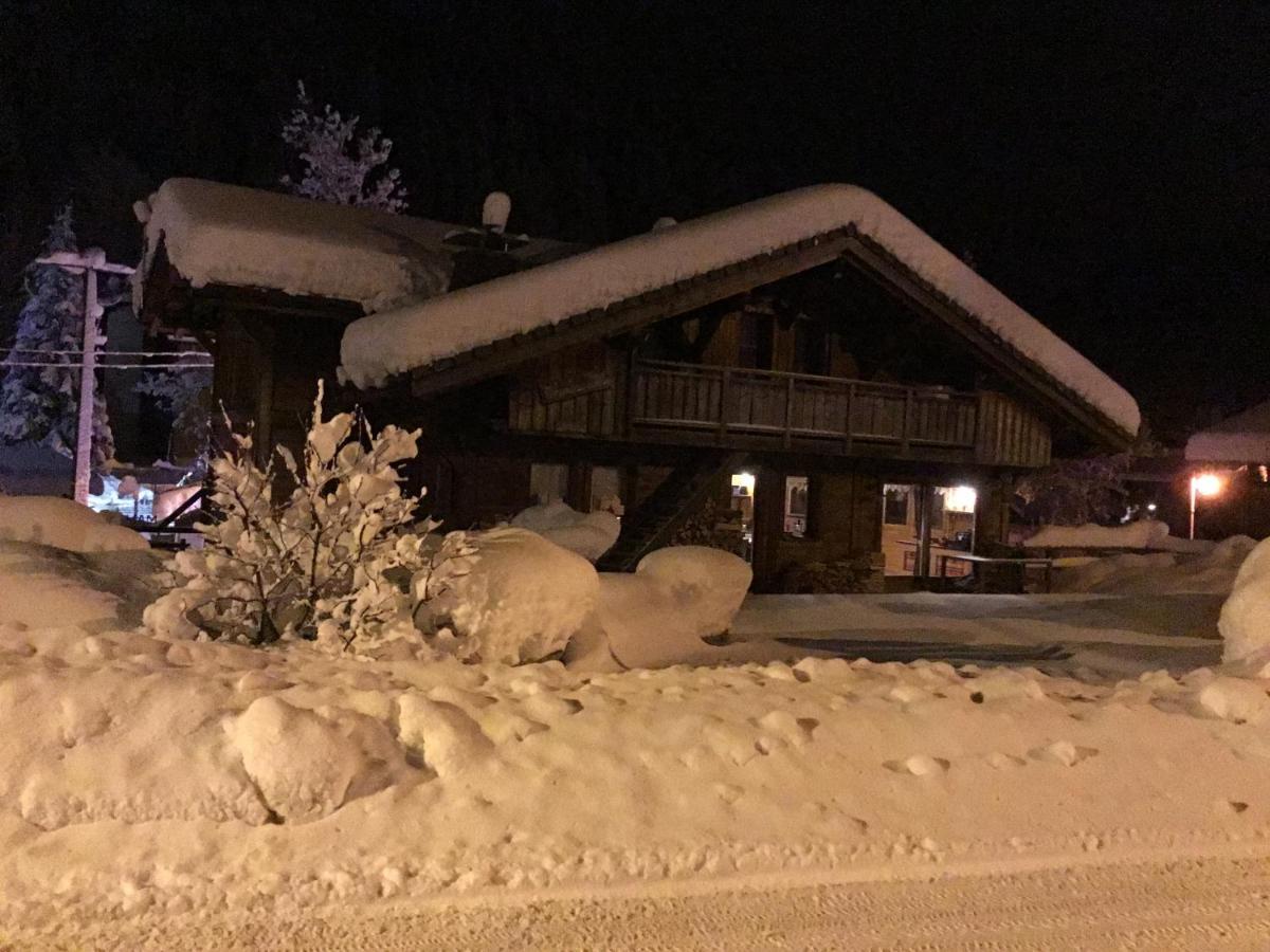 Bed And Breakfast Chalet Manava Morzine Exteriör bild