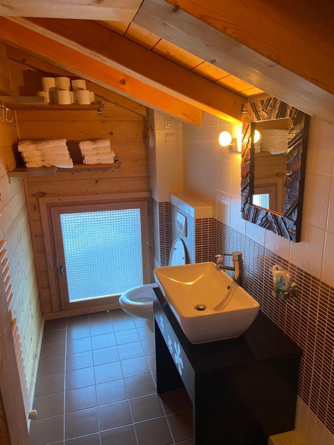 Bed And Breakfast Chalet Manava Morzine Exteriör bild