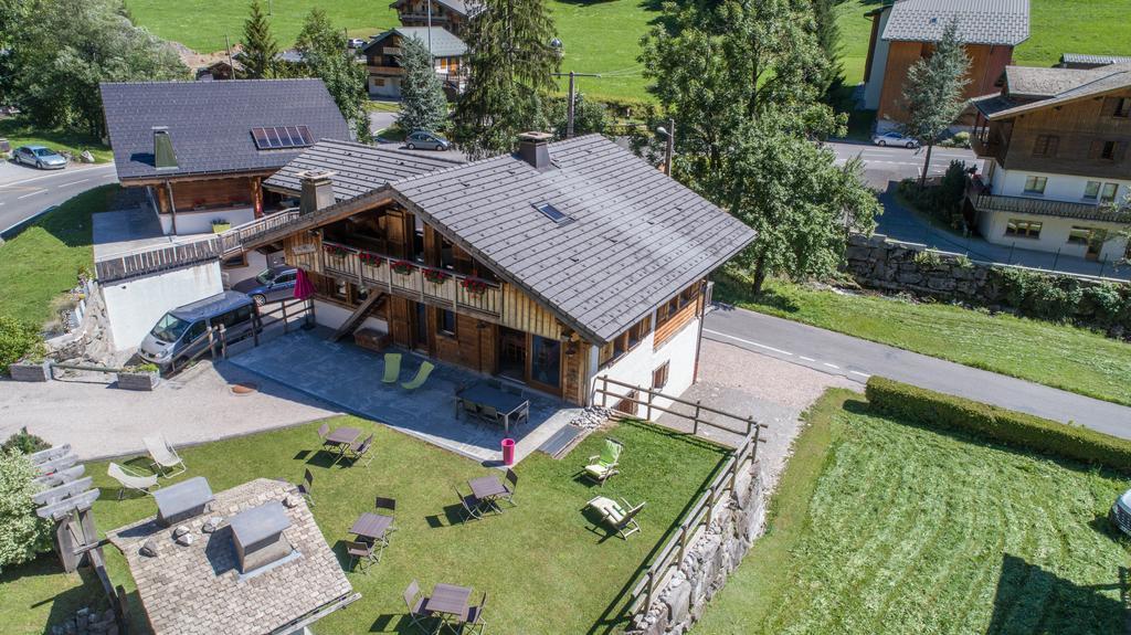Bed And Breakfast Chalet Manava Morzine Exteriör bild